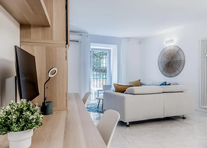 Family-friendly Center Apartment *